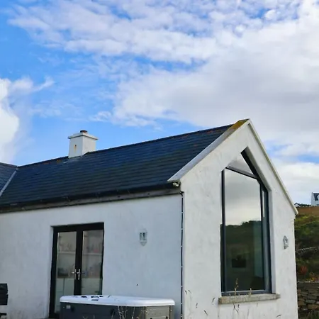 Holiday home Russells Doolin
